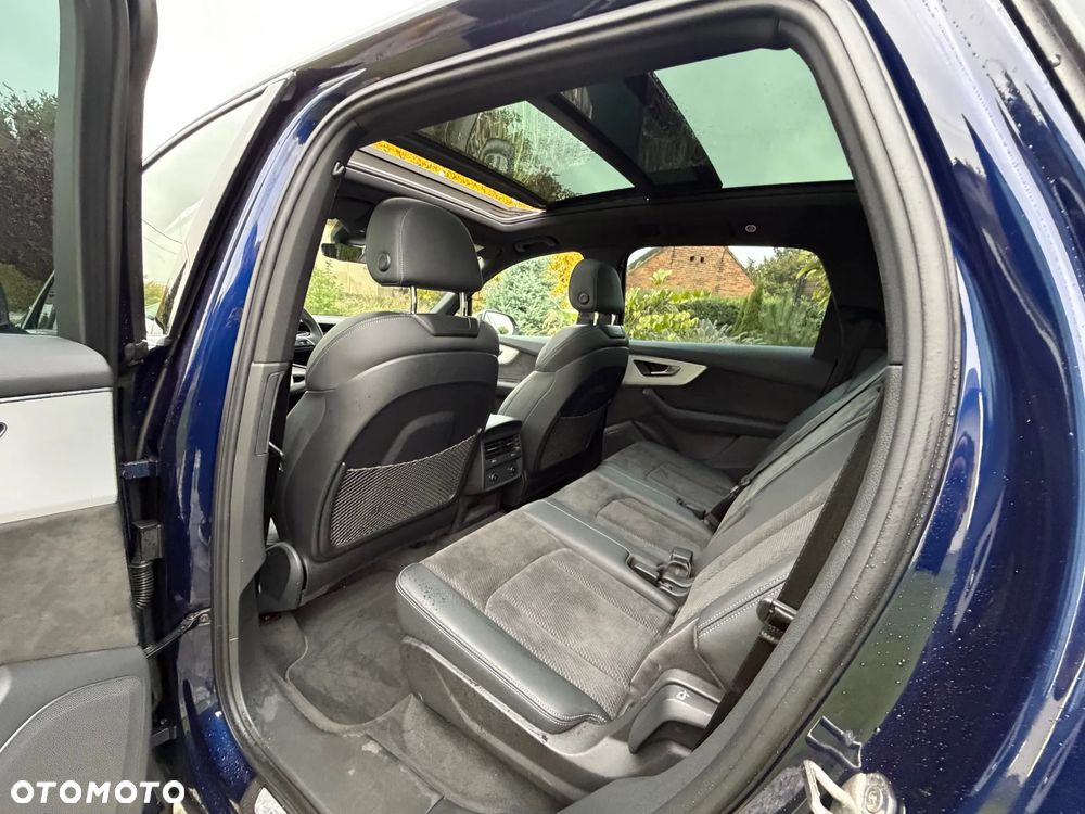 Audi SQ7 TFSI quattro tiptronic - 12