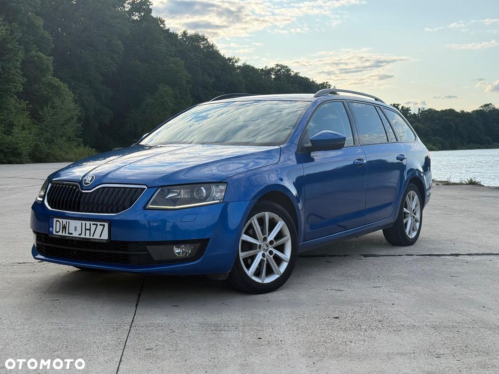 Skoda Octavia 1.6 TDI Ambition DSG - 1
