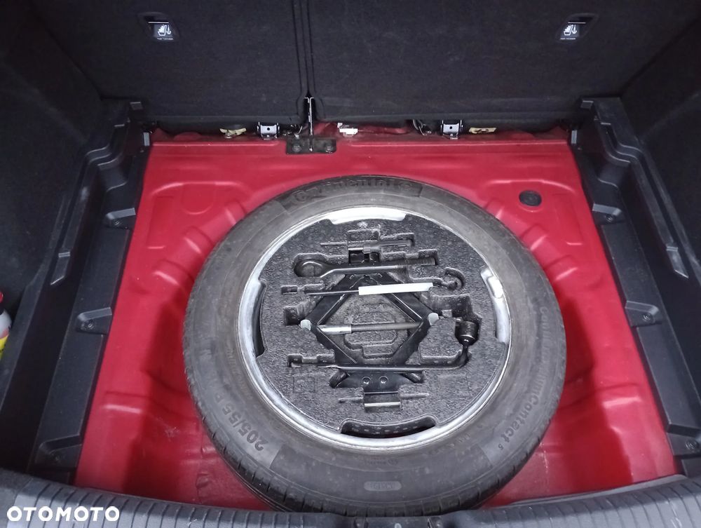 Hyundai i30 1.4 Premiere Comfort - 7