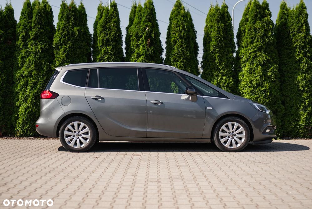 Opel Zafira - 8