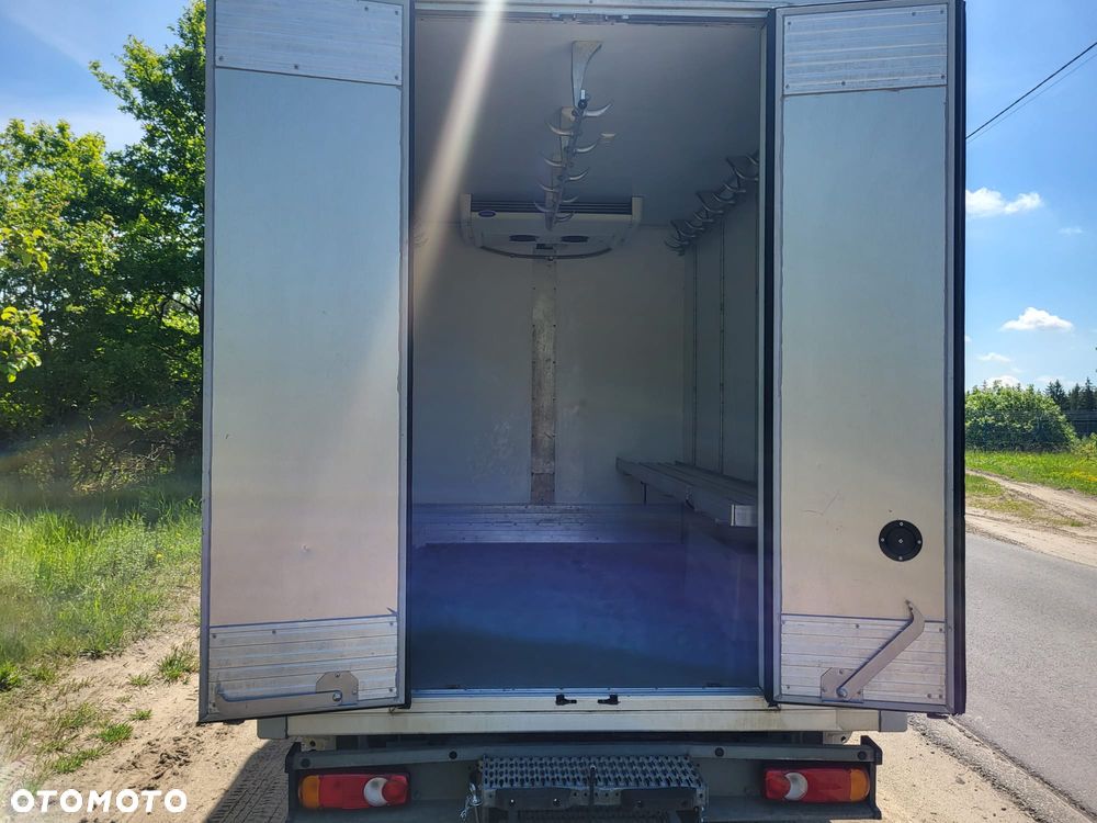 Fiat Ducato 2016r 2.3 JTD 130KM Izoterma Chłodnia Food Truck Sklep HAKI na mięso półki Mroźnia Agregat - 6