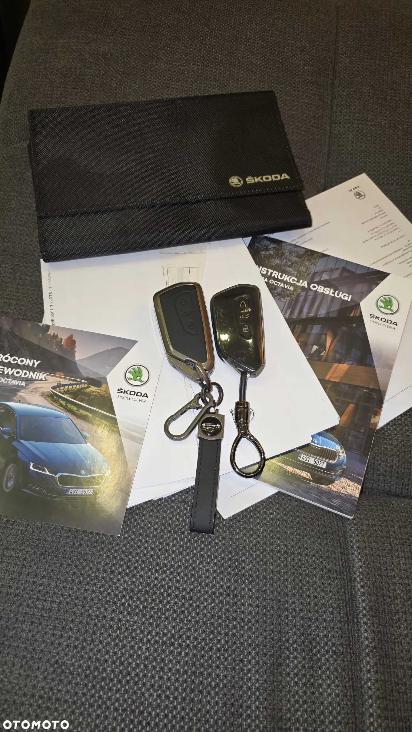 Skoda Octavia 2.0 TDI Ambition DSG - 35