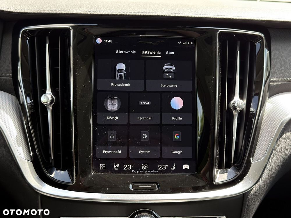 Volvo V60 Cross Country - 27