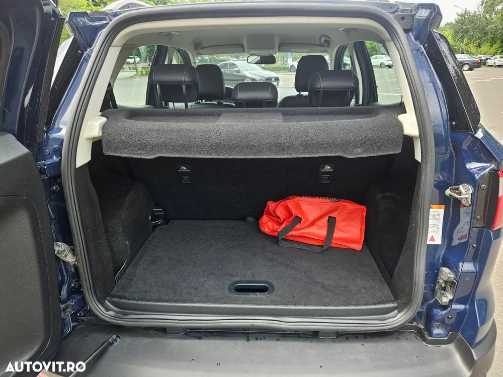 Ford EcoSport 1.5 EcoBlue Titanium - 17