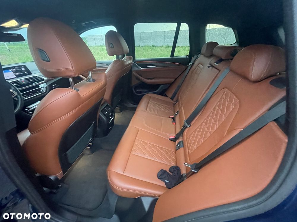 BMW X3 xDrive30e M Sport Edition - 6