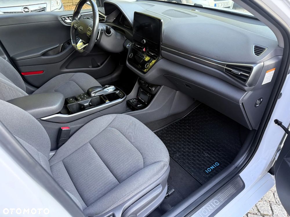 Hyundai IONIQ Electric Premium - 18