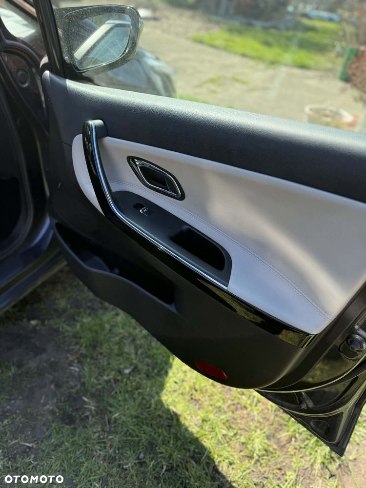 Kia Ceed 1.6 CRDi 136 ISG Platinum Edition - 28