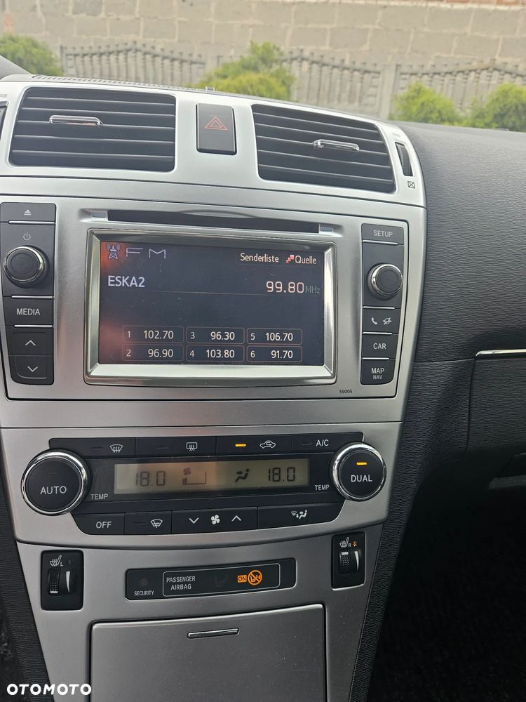 Toyota Avensis Touring Sports 1.8 Edition S+ - 12