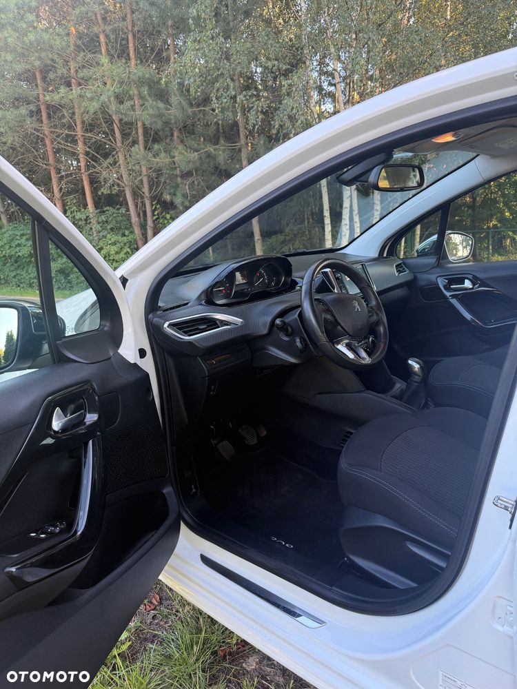Peugeot 208 PureTech 82 Start & Stop Style - 20