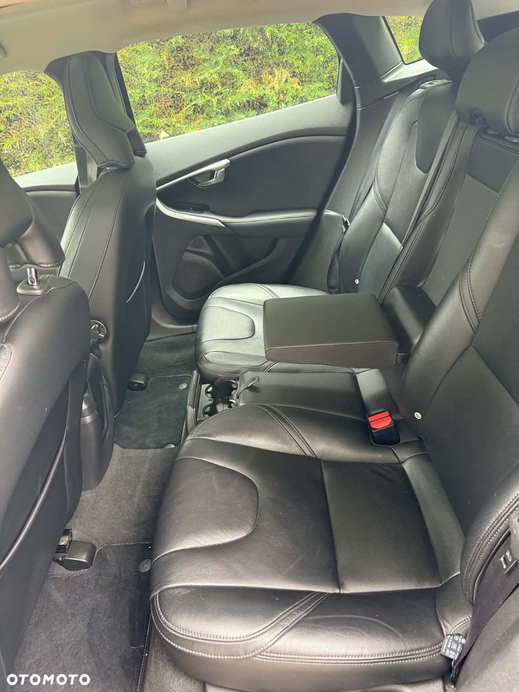 Volvo V40 D4 Drive-E Summum - 11