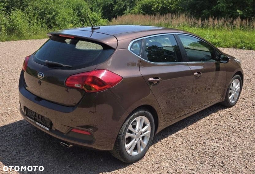 Kia Ceed 1.6 CRDi 128 Vision - 2