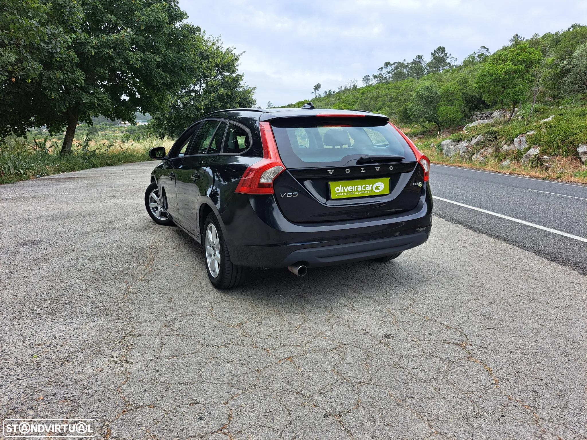 Volvo V60 1.6 D2 Drive Momentum Start/Stop - 28