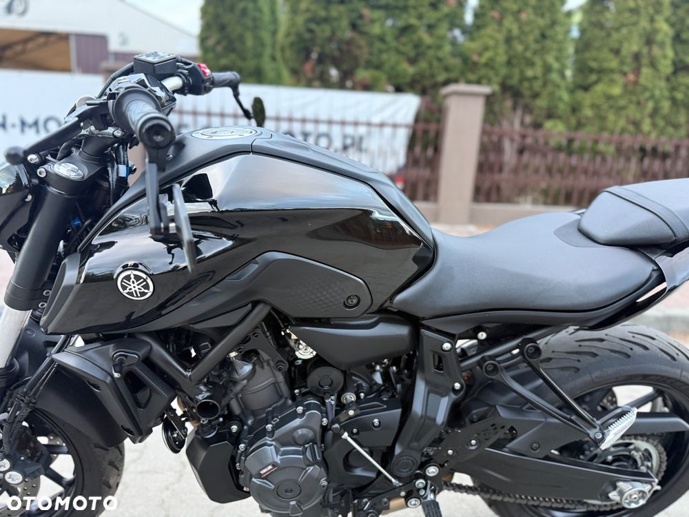 Yamaha MT - 22
