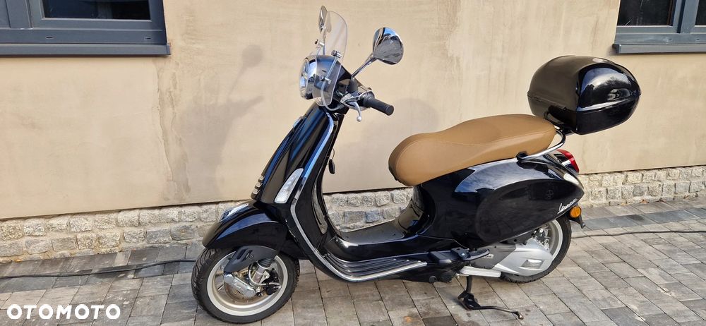 Piaggio Vespa - 9