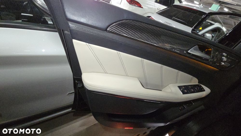 Mercedes-Benz GLS AMG 63 4-Matic - 19