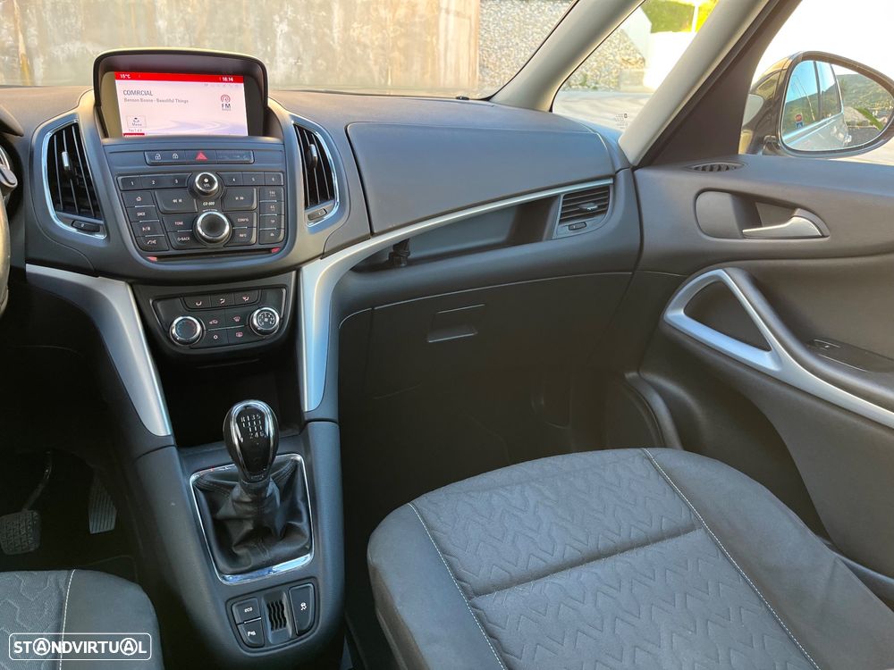 Opel Zafira 1.6 CDTi Executive - 14