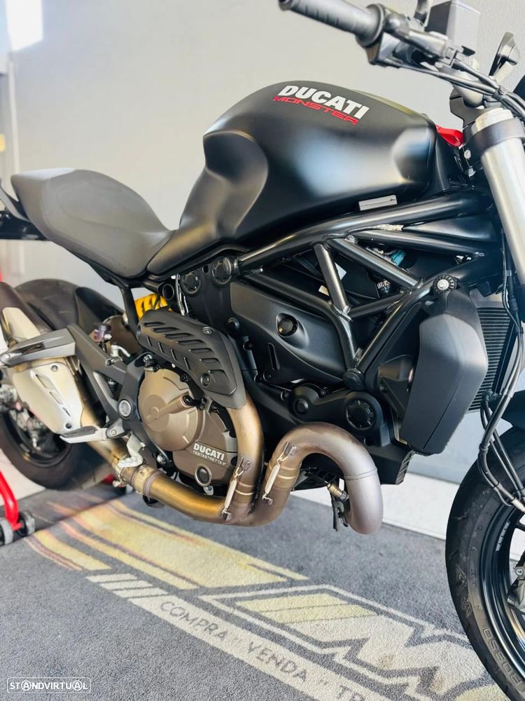 Ducati Monster - 16