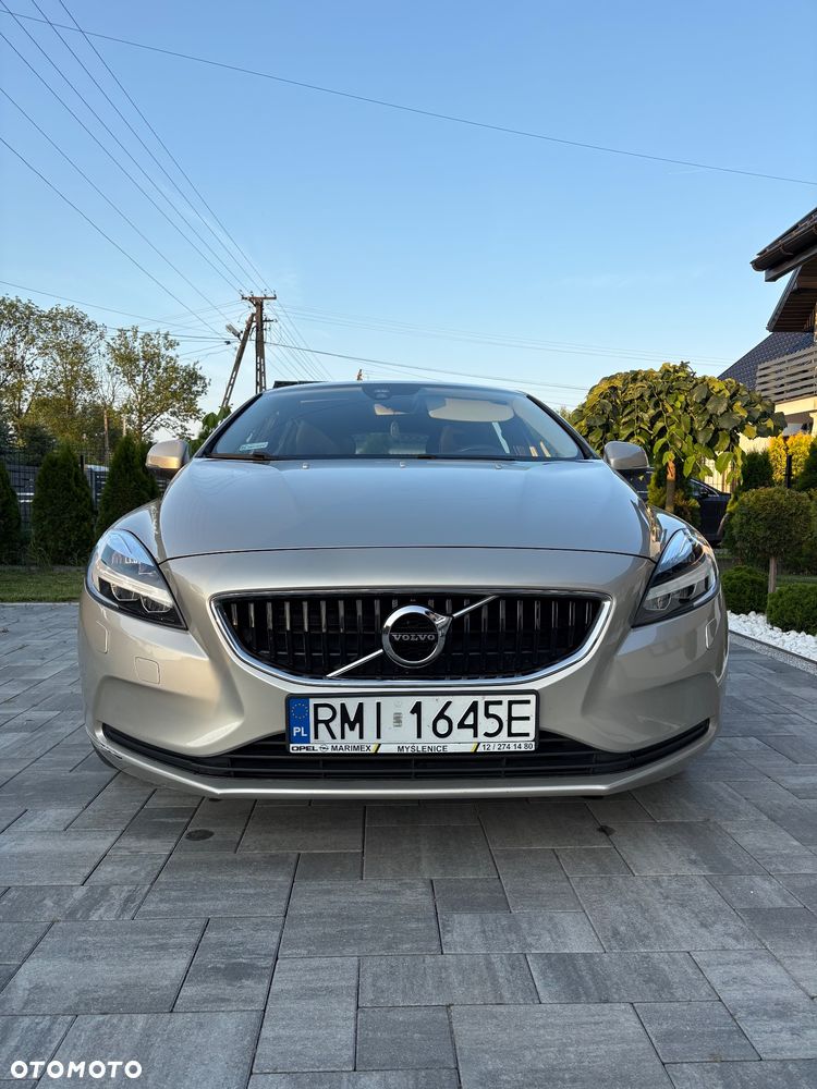 Volvo V40 D2 - 6
