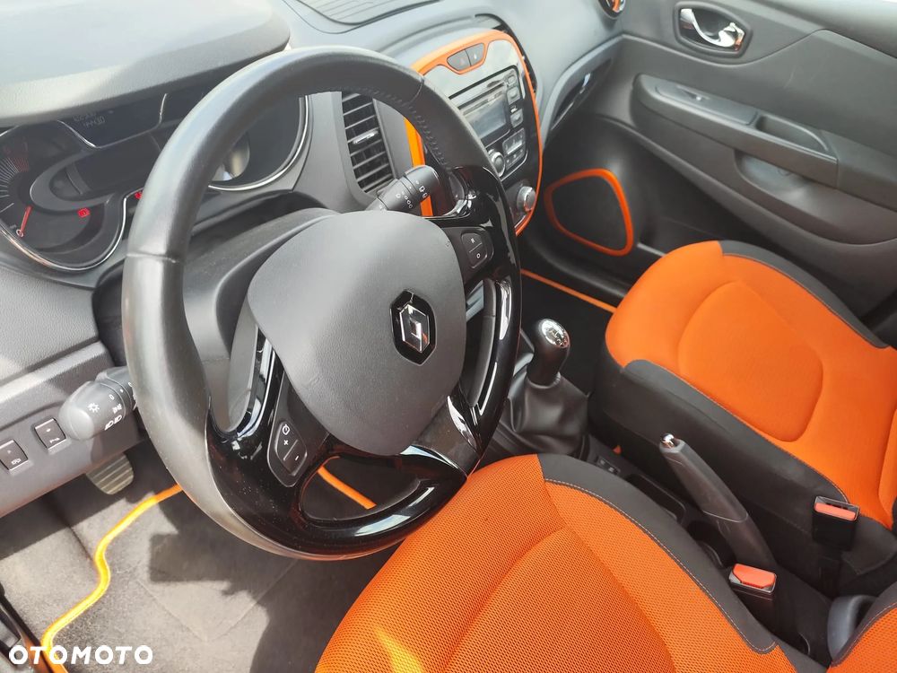 Renault Captur (ENERGY) TCe 90 BOSE EDITION - 16