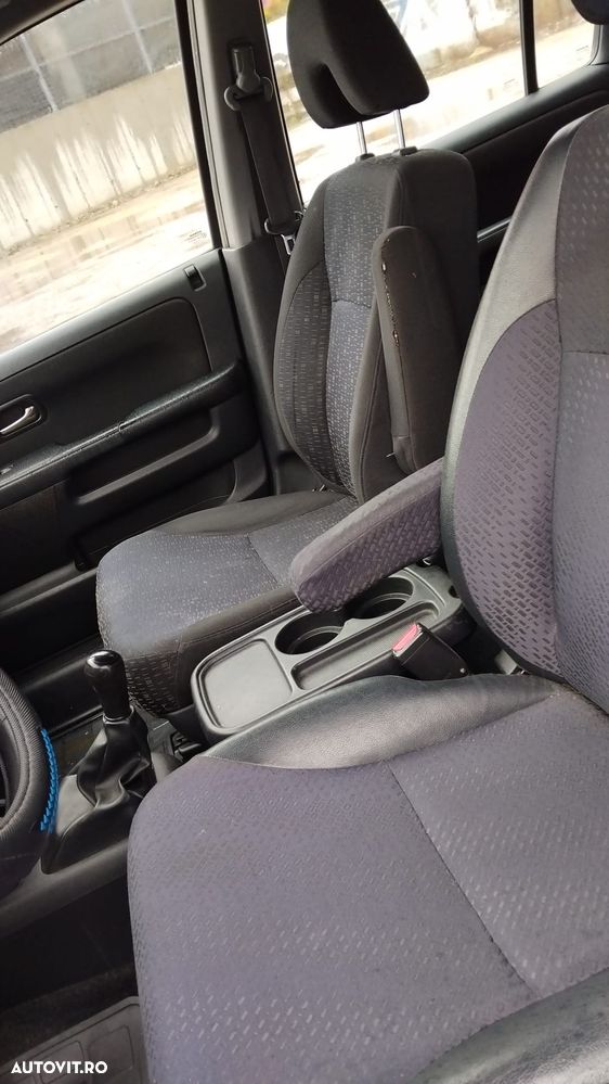 Honda CR-V 2.0i 4WD - 4