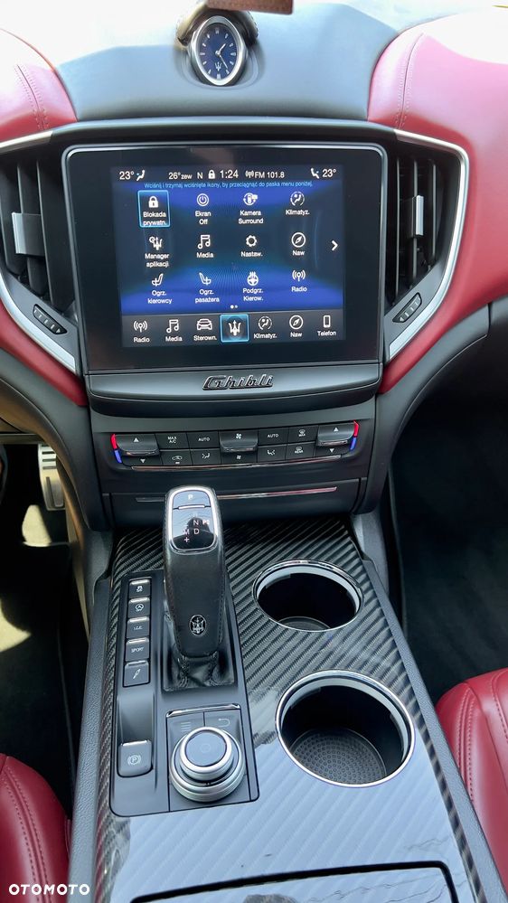 Maserati Ghibli S GranSport - 21