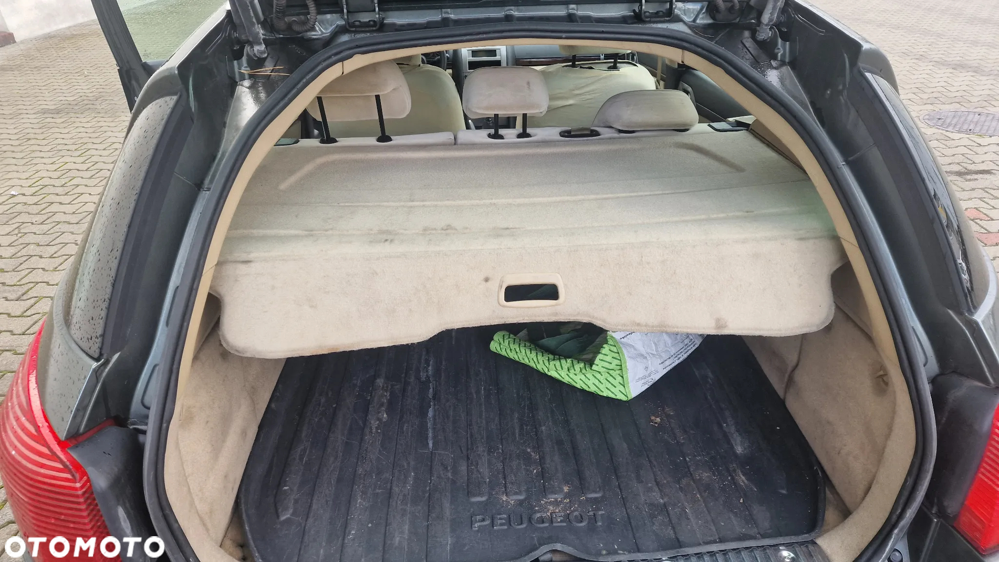 Peugeot 407 2.0 HDI ST Komfort EU4 - 12