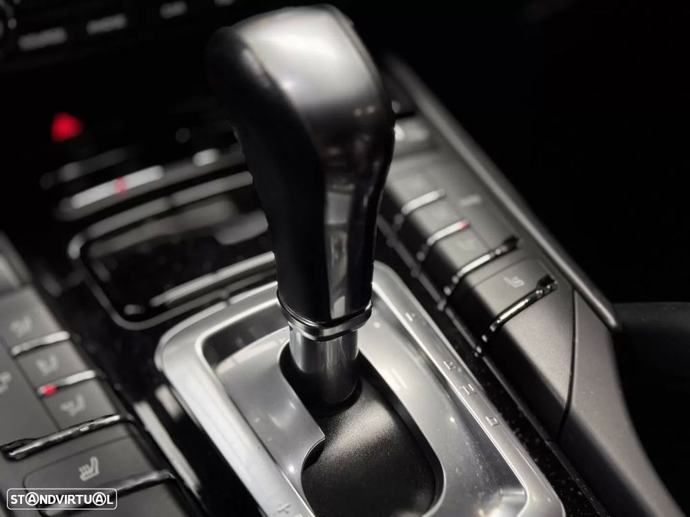 Porsche Cayenne 3.0 V6 - 25