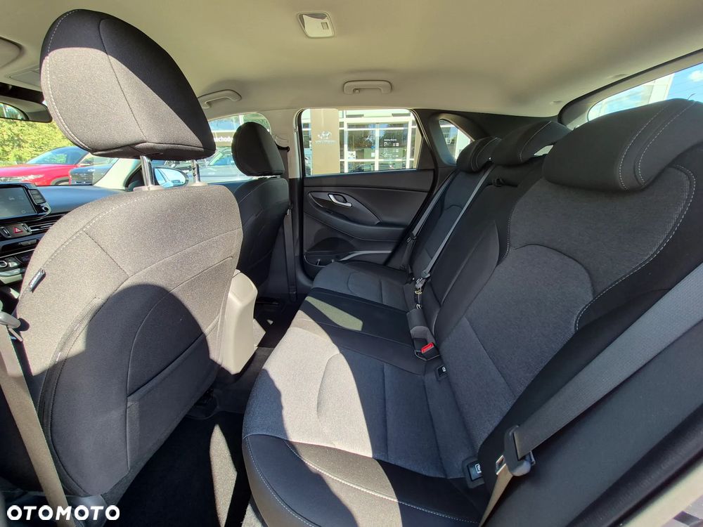 Hyundai i30 1.5 T-GDI 48V Smart - 18