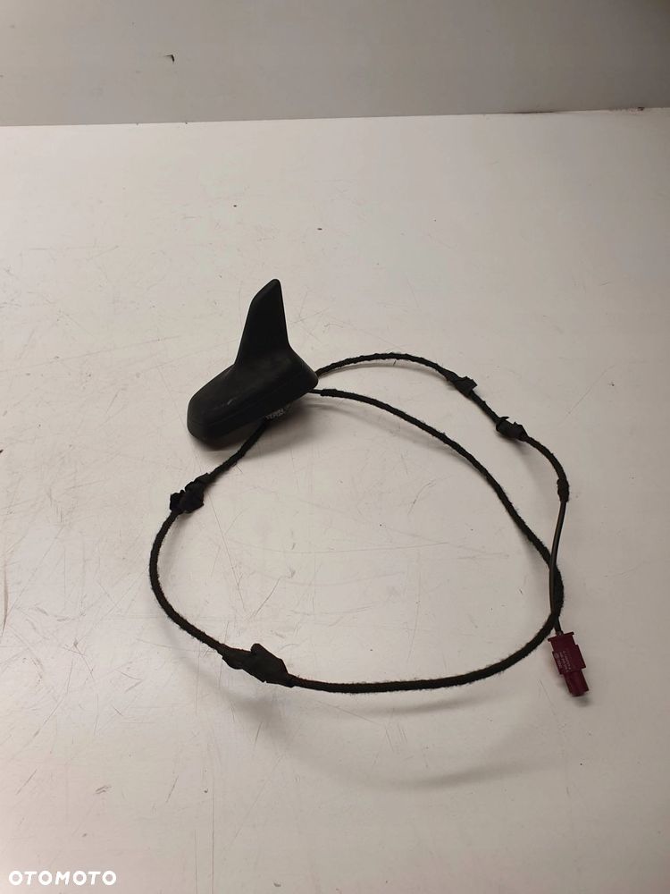ANTENA LOTKA REKIN AUDI A4 A5 Q5 8K5035503 MATOWA - 1