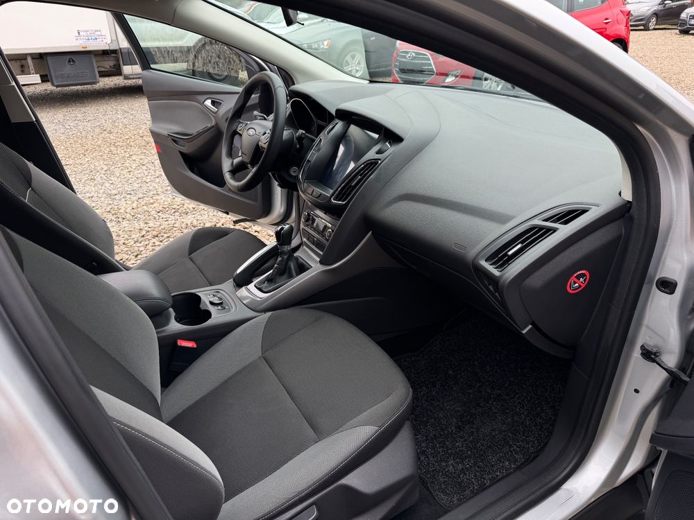 Ford Focus 1.6 TI-VCT Titanium - 8