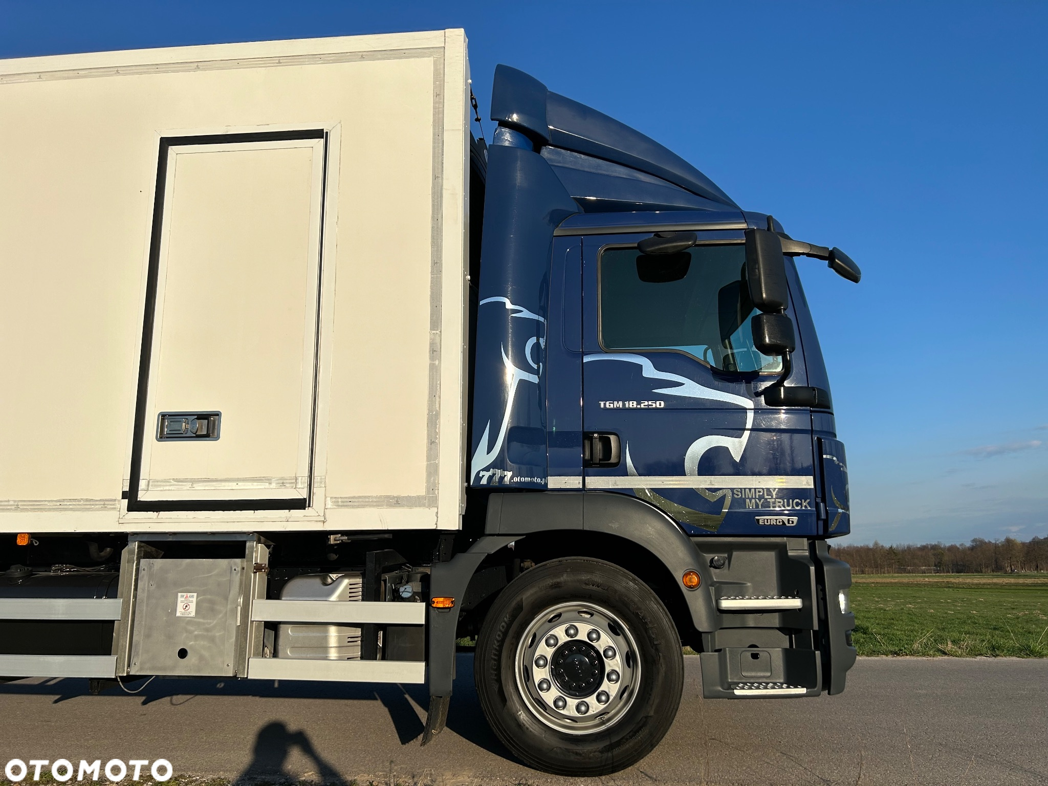 MAN TGM 18.250 Carrier 1950 D/E z Holandii / TOP STAN / 7.44m / 18 palet / winda + drzwi + drzwi boczne / OKAZJA - 4