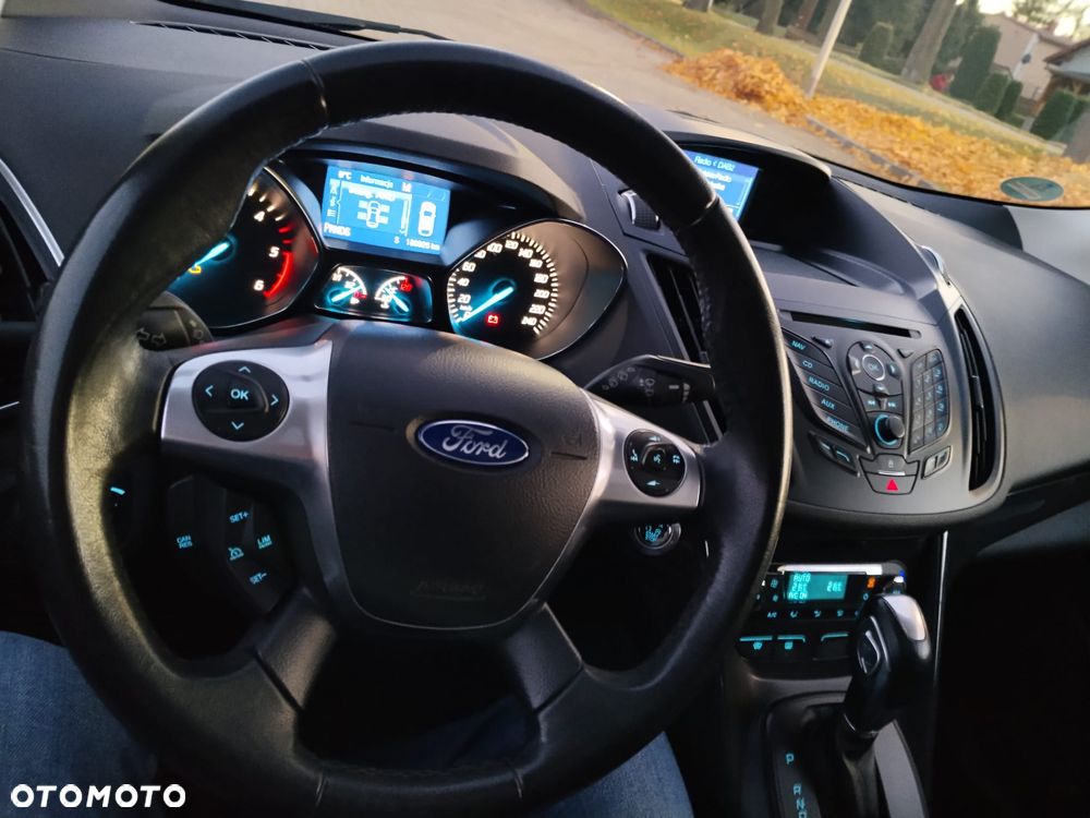 Ford Kuga - 19
