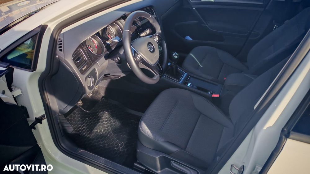 Volkswagen Golf 1.5 TSI Comfortline - 5