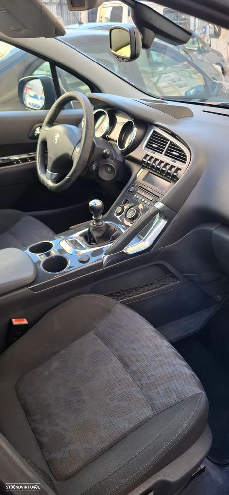 Peugeot 3008 1.6 HDi Sport - 5