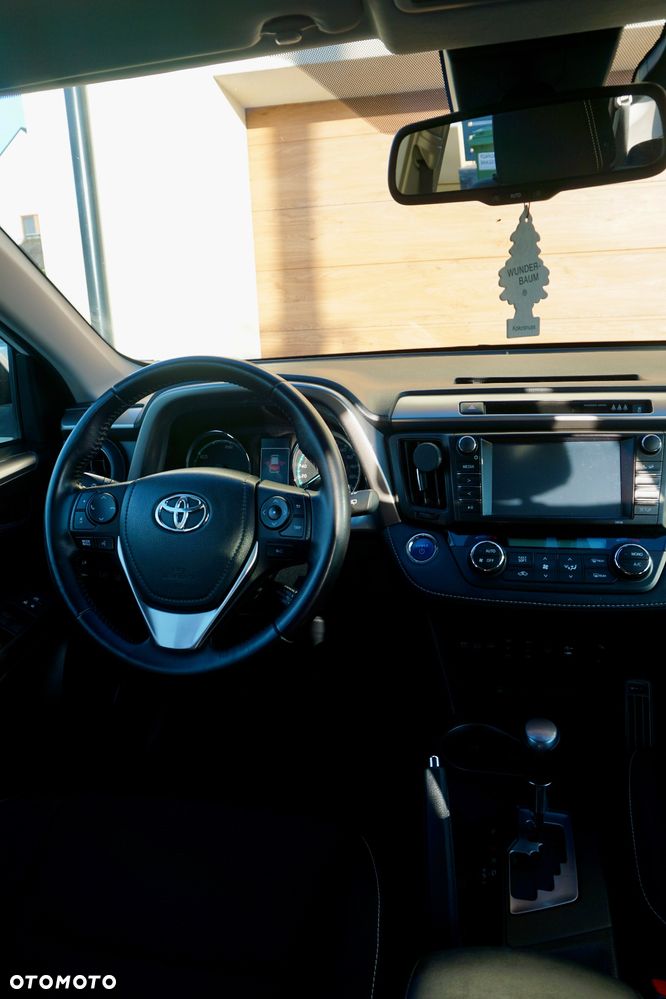 Toyota RAV4 Hybrid Style 4x4 - 6