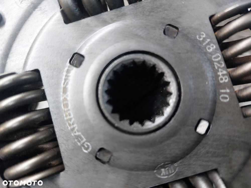 SPRZĘGŁO TARCZA + DOCISK + ŁOŻYSKO OPOROWE CITROEN C3 I 1.1 8V - 4