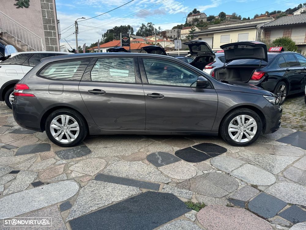 Peugeot 308 SW BlueHDi 130 EAT8 Style - 15