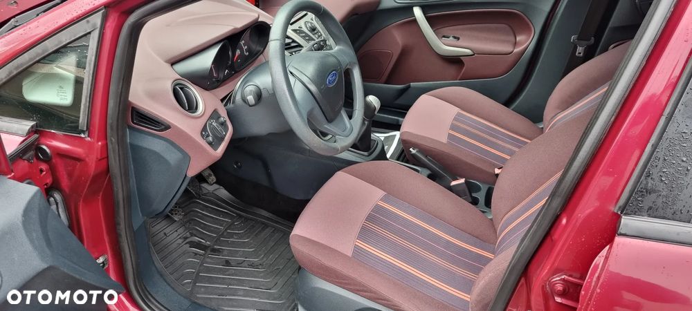 Ford Fiesta 1.25 Trend - 9