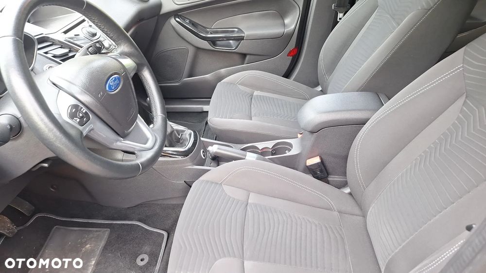 Ford Fiesta 1.4 Titanium EU6 - 11