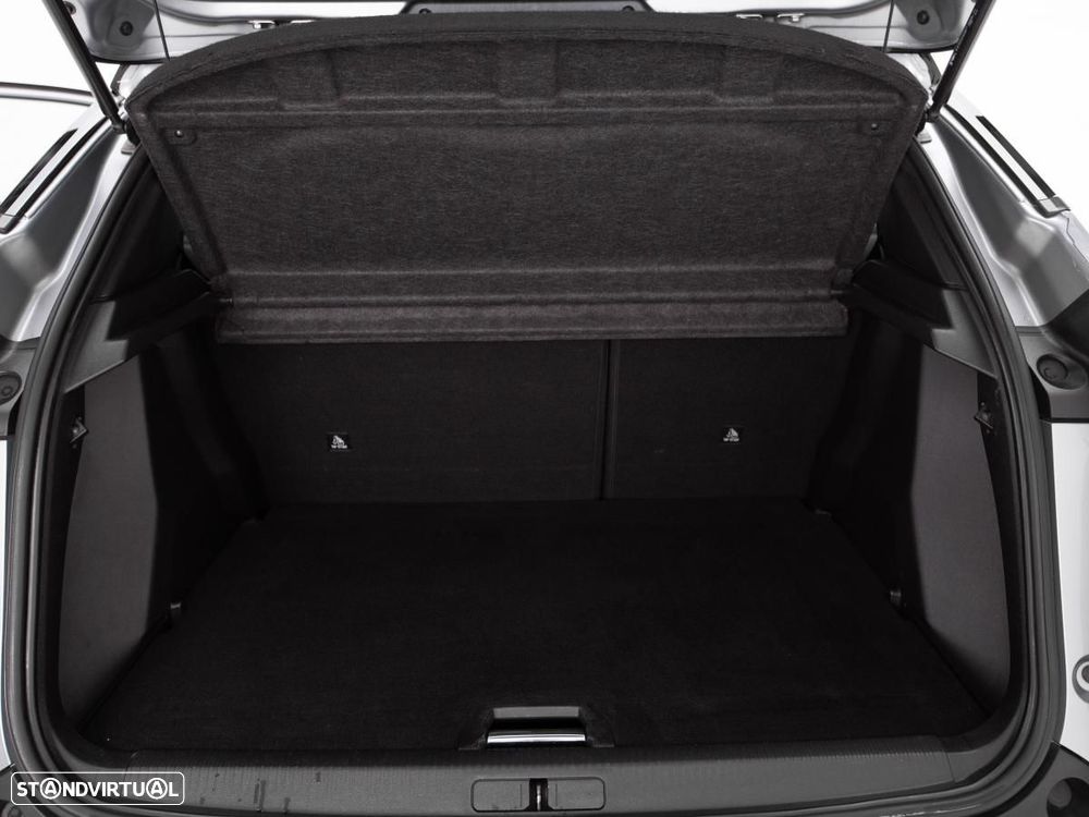 Peugeot 2008 1.5 BlueHDi GT EAT8 - 12