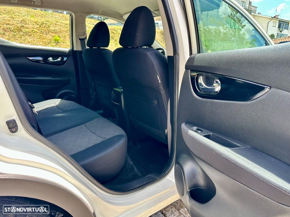Nissan Qashqai 1.5 dCi Acenta - 25