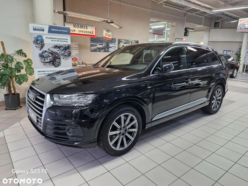 Audi Q7 - 1