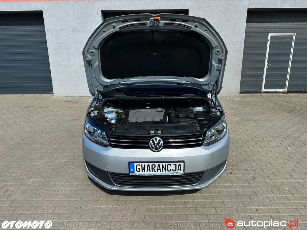 Volkswagen Touran - 6