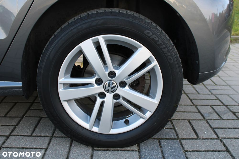 Volkswagen Polo 1.2 TSI MATCH - 36