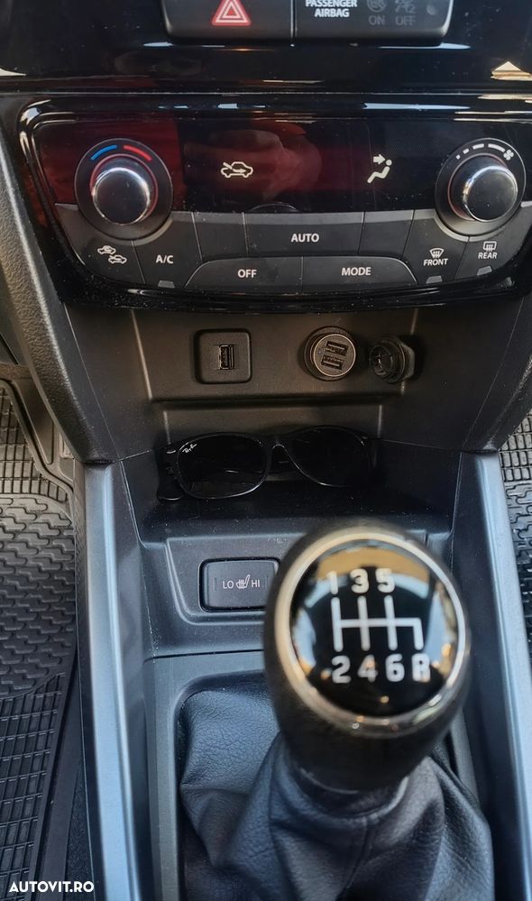 Suzuki Vitara - 10