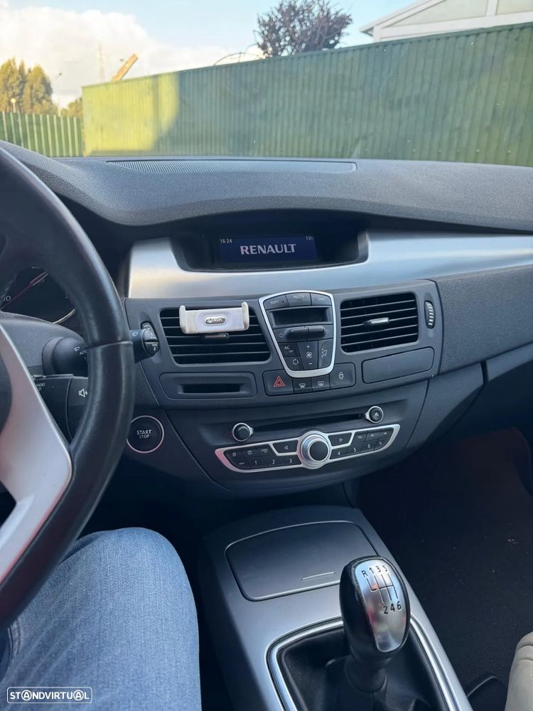 Renault Laguna Coupe - 7