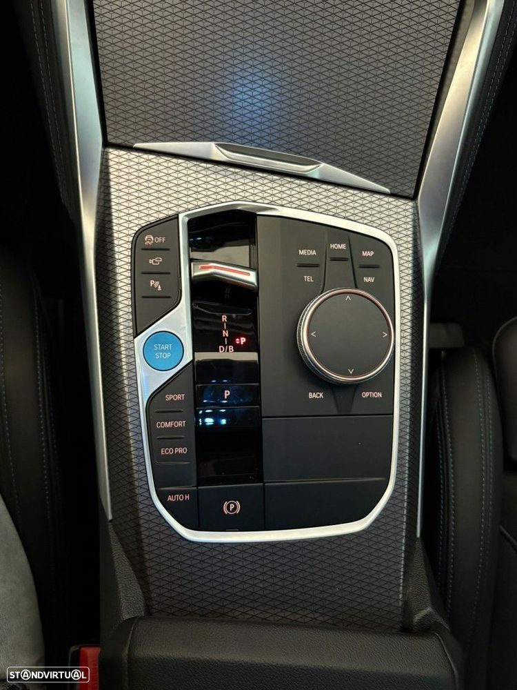 BMW i4 eDrive40 - 13