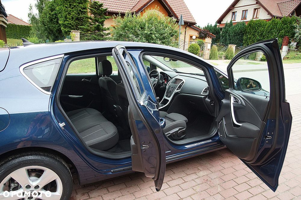 Opel Astra 1.4 Turbo Edition Sport - 21