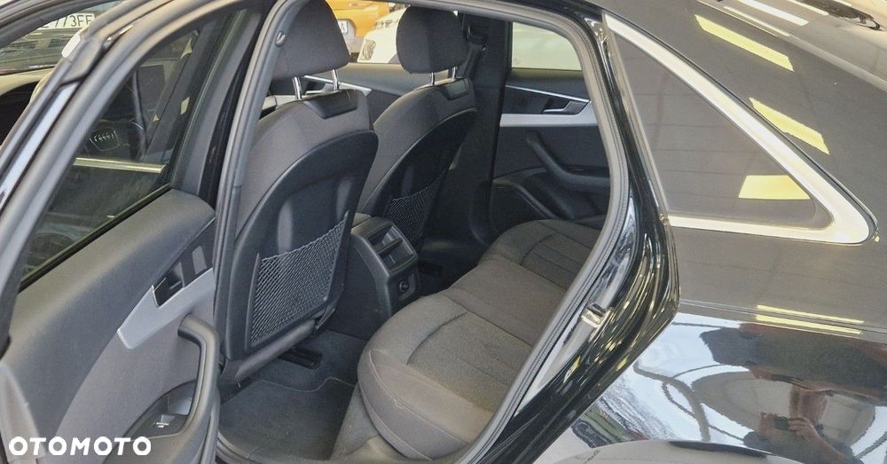 Audi A4 Limousine 2.0 TFSI Quattro Design S tronic - 12