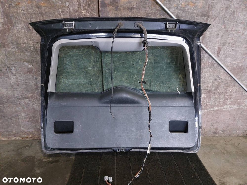 KLAPA BAGAŻNIKA MONDEO MK3 G0 CZARNA + LAMPY - 3